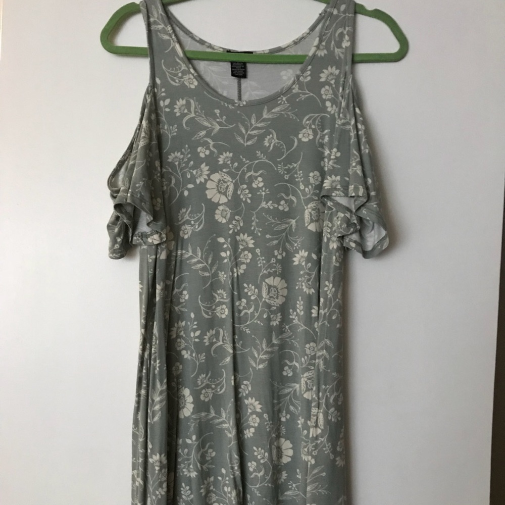 Rue 21 dress